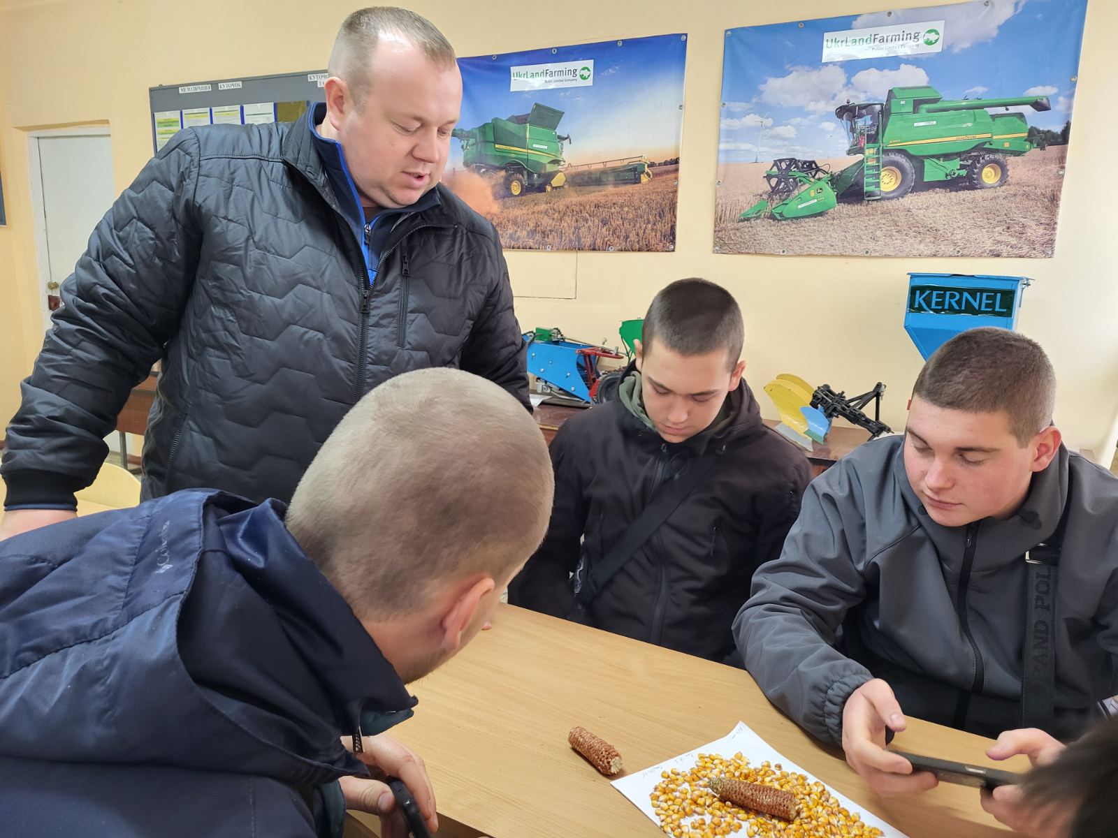 Ви зараз переглядаєте Навчальна практика, що формує майбутніх агрономів!