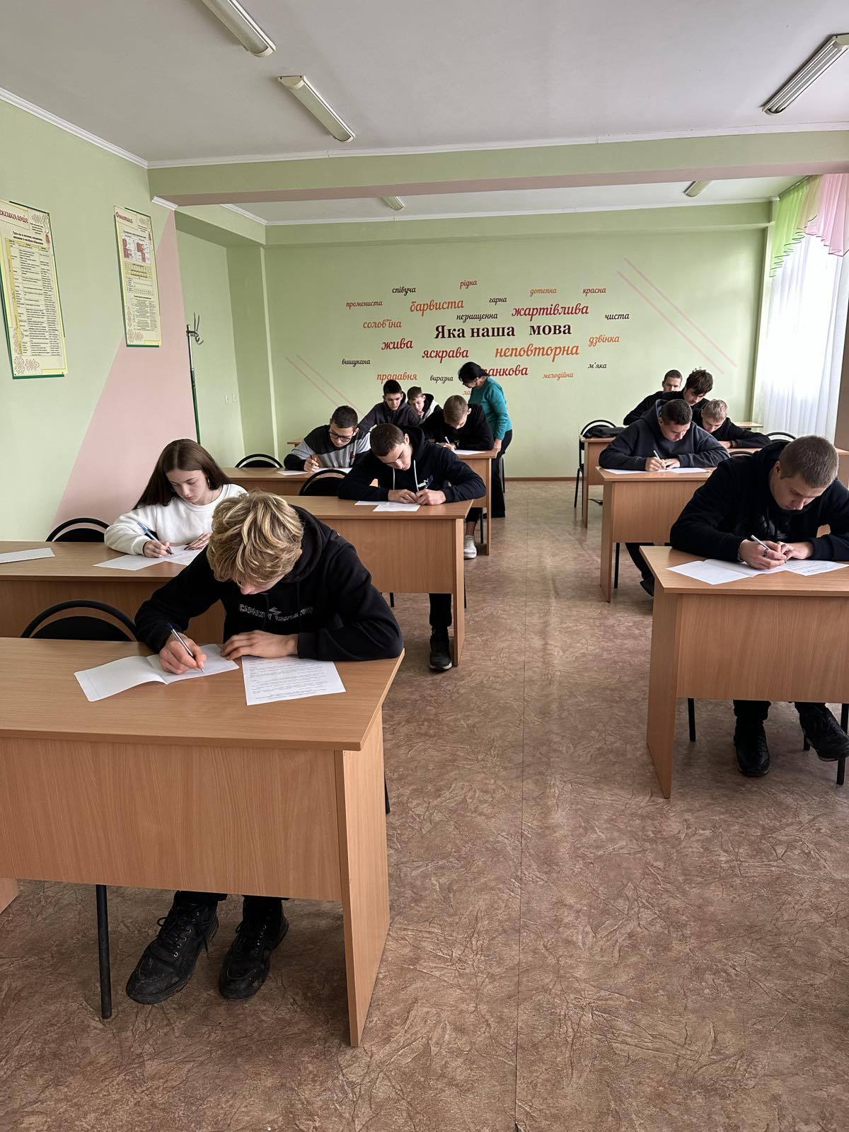 Ви зараз переглядаєте І етап конкурсу імені Петра Яцика у ВСП «Роменський фаховий коледж СНАУ»: нові перемоги та гордість за студентів